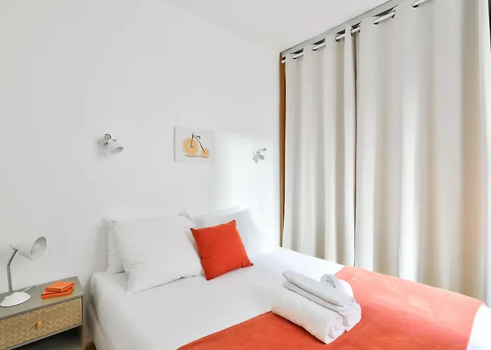 Modern Parisian Retreat Cozy T2 In 02 * Parijs