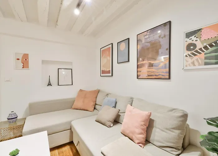 Appartement Modern Parisian Retreat Cozy T2 In 02